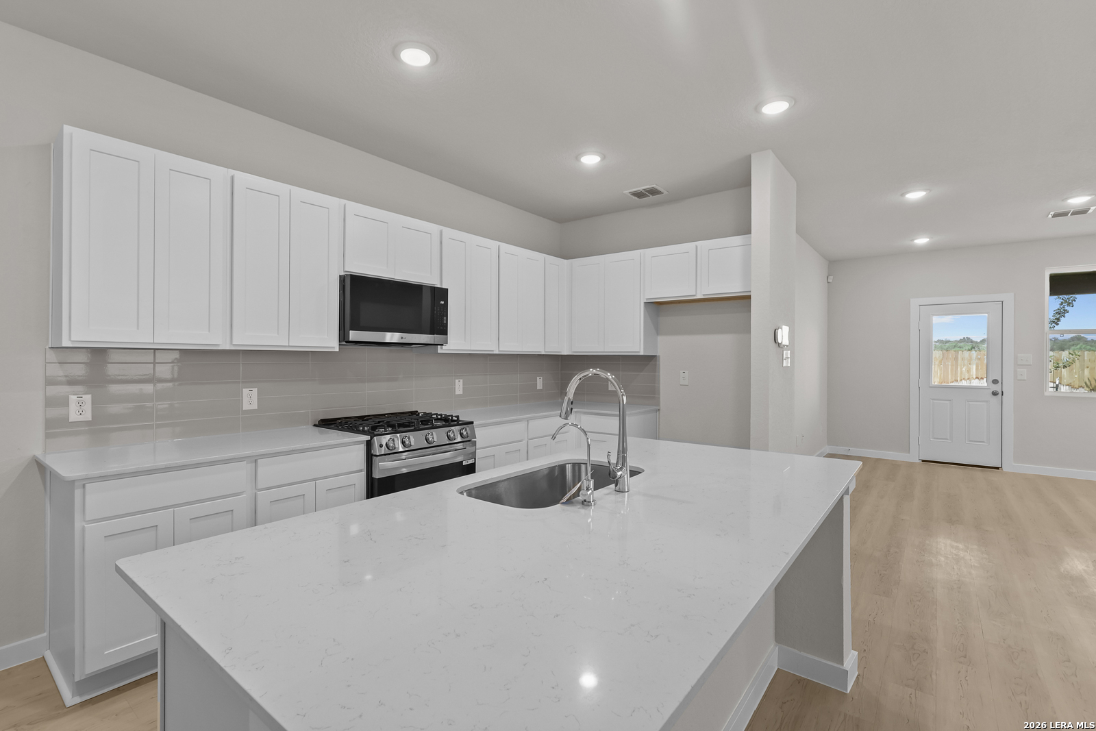 15439 Lonehollow Lake San Antonio TX 78253