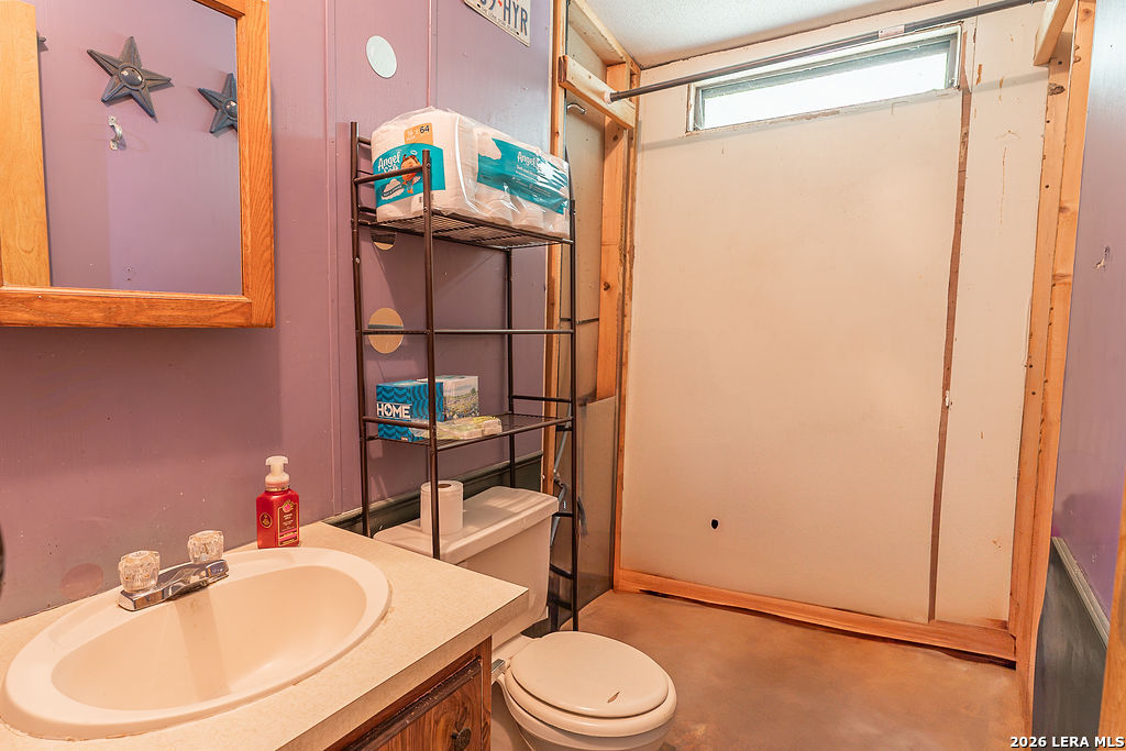 143 Waterman Lane Pipe Creek TX 78063