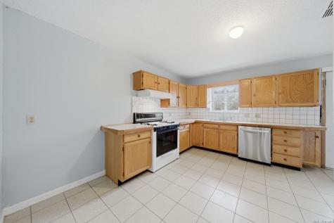 1521 B Street Floresville TX 78114