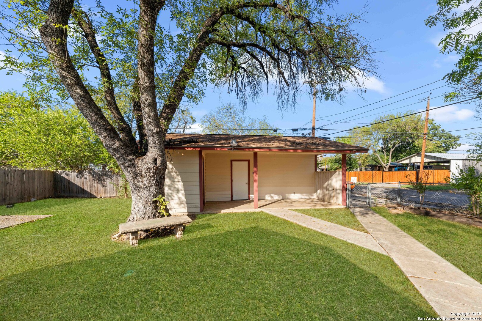 1803 Mardell San Antonio TX 78201