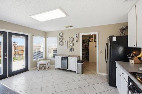 729 Willow Crossing New Braunfels TX 78130