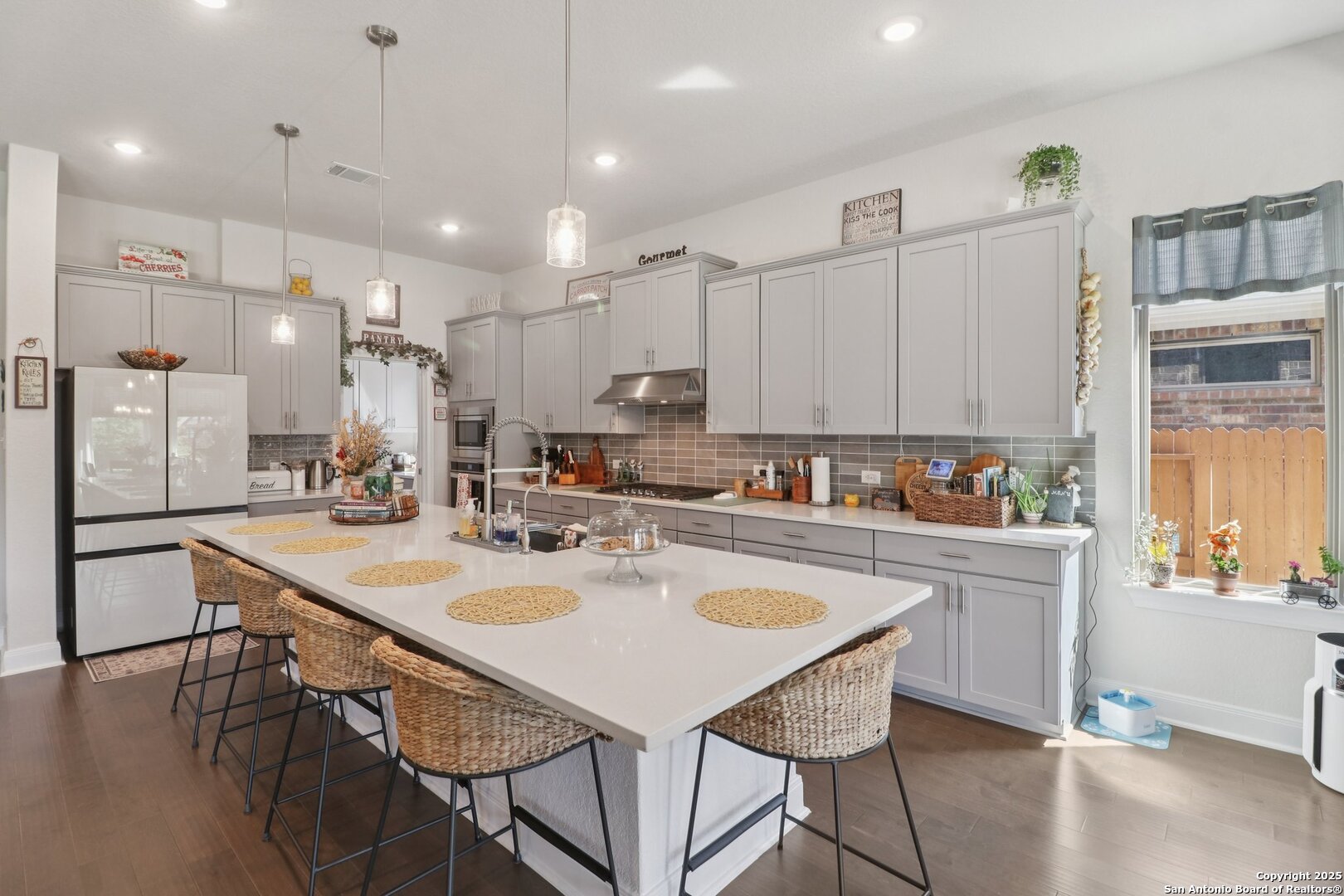 12550 Silver Gate San Antonio TX 78254