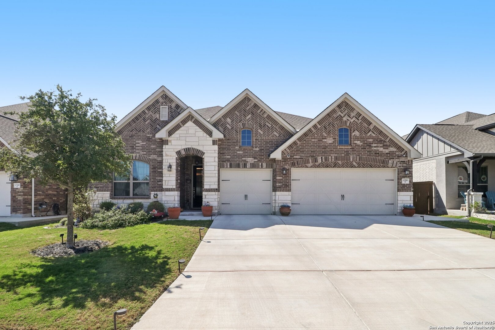 12550 Silver Gate San Antonio TX 78254