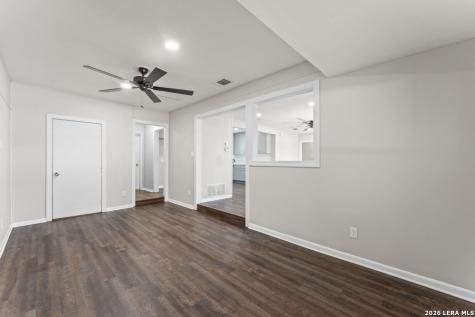 623 Weizmann Street San Antonio TX 78213