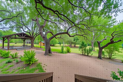 519 Long Meadow Spring Branch TX 78070