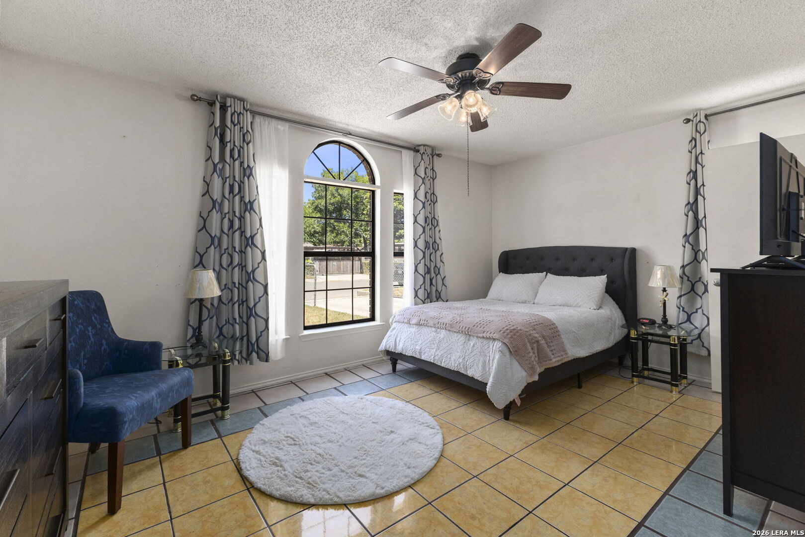 114 Iroquois San Antonio TX 78211