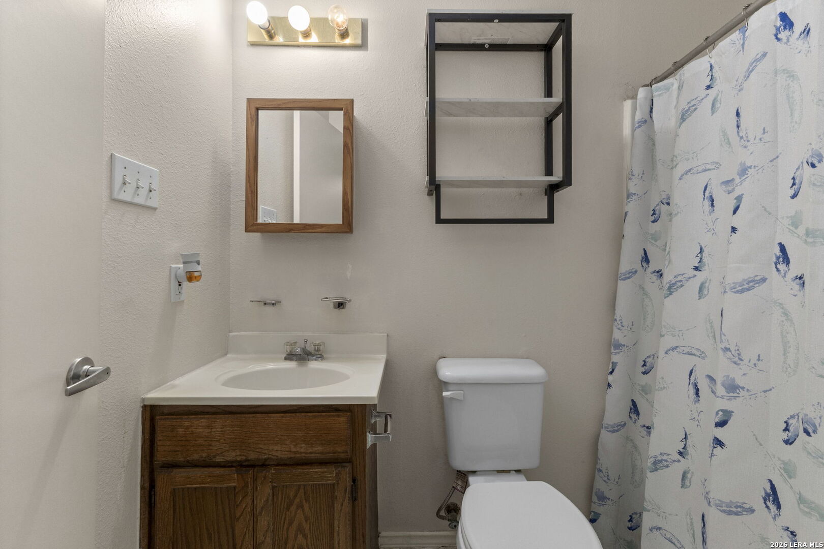 114 Iroquois San Antonio TX 78211