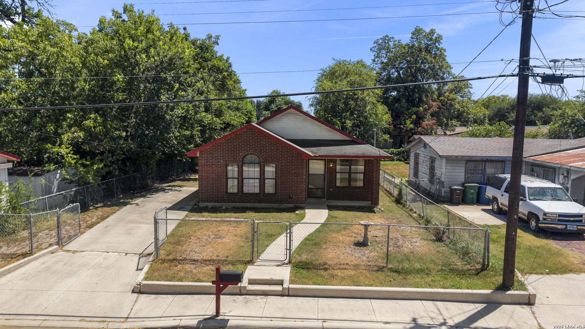 114 Iroquois San Antonio TX 78211