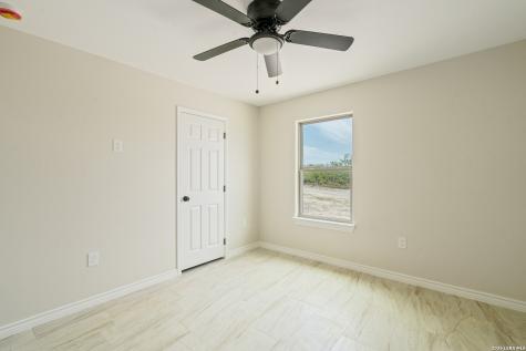 514 Linda Vista Del Rio TX 78840