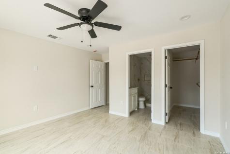 514 Linda Vista Del Rio TX 78840
