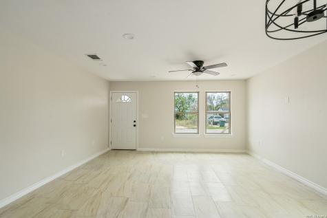 514 Linda Vista Del Rio TX 78840