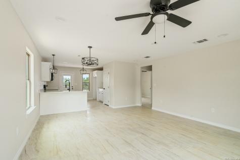 514 Linda Vista Del Rio TX 78840