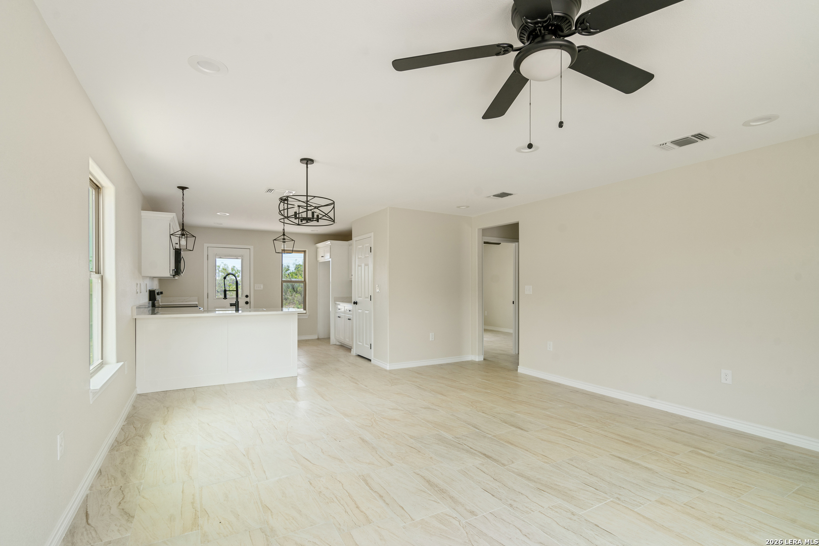 514 Linda Vista Del Rio TX 78840