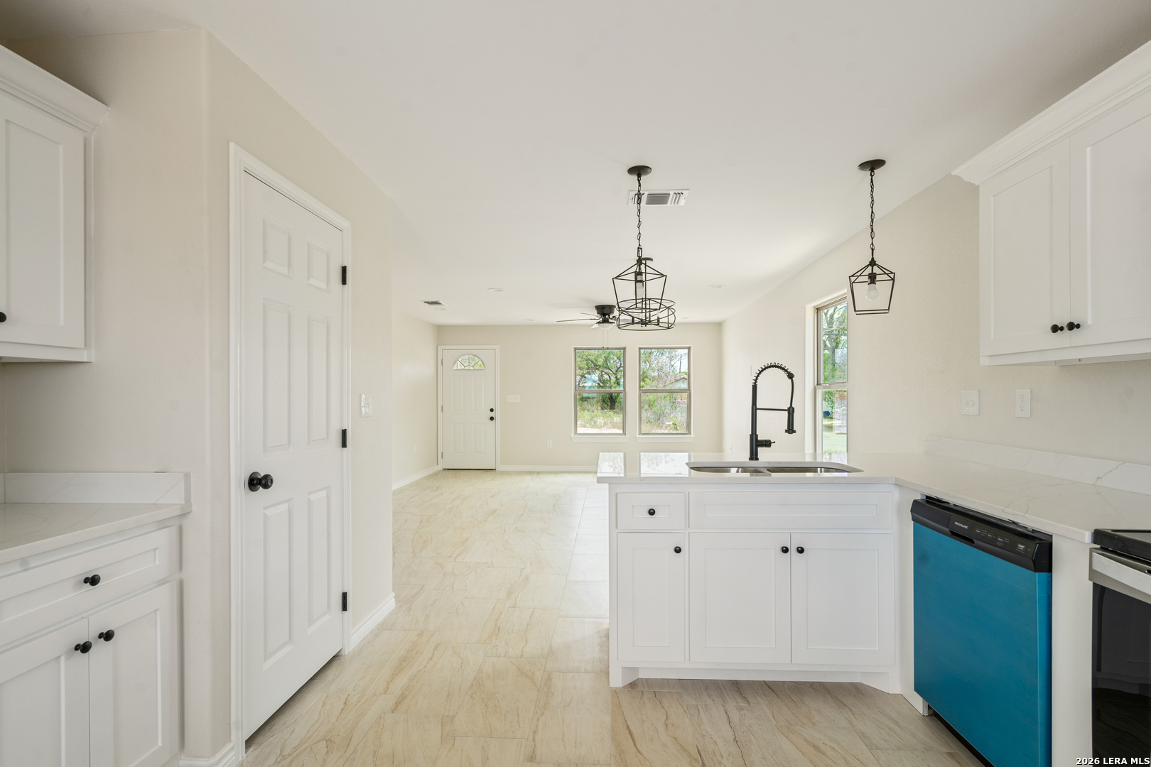 514 Linda Vista Del Rio TX 78840