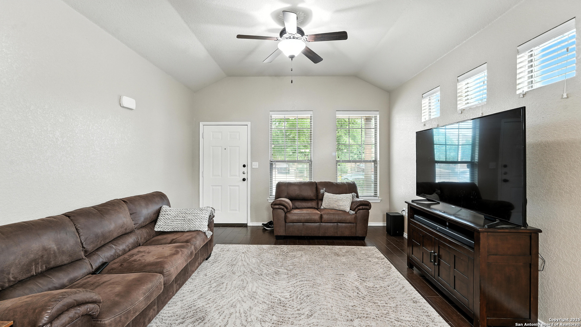 557 Creekside New Braunfels TX 78130