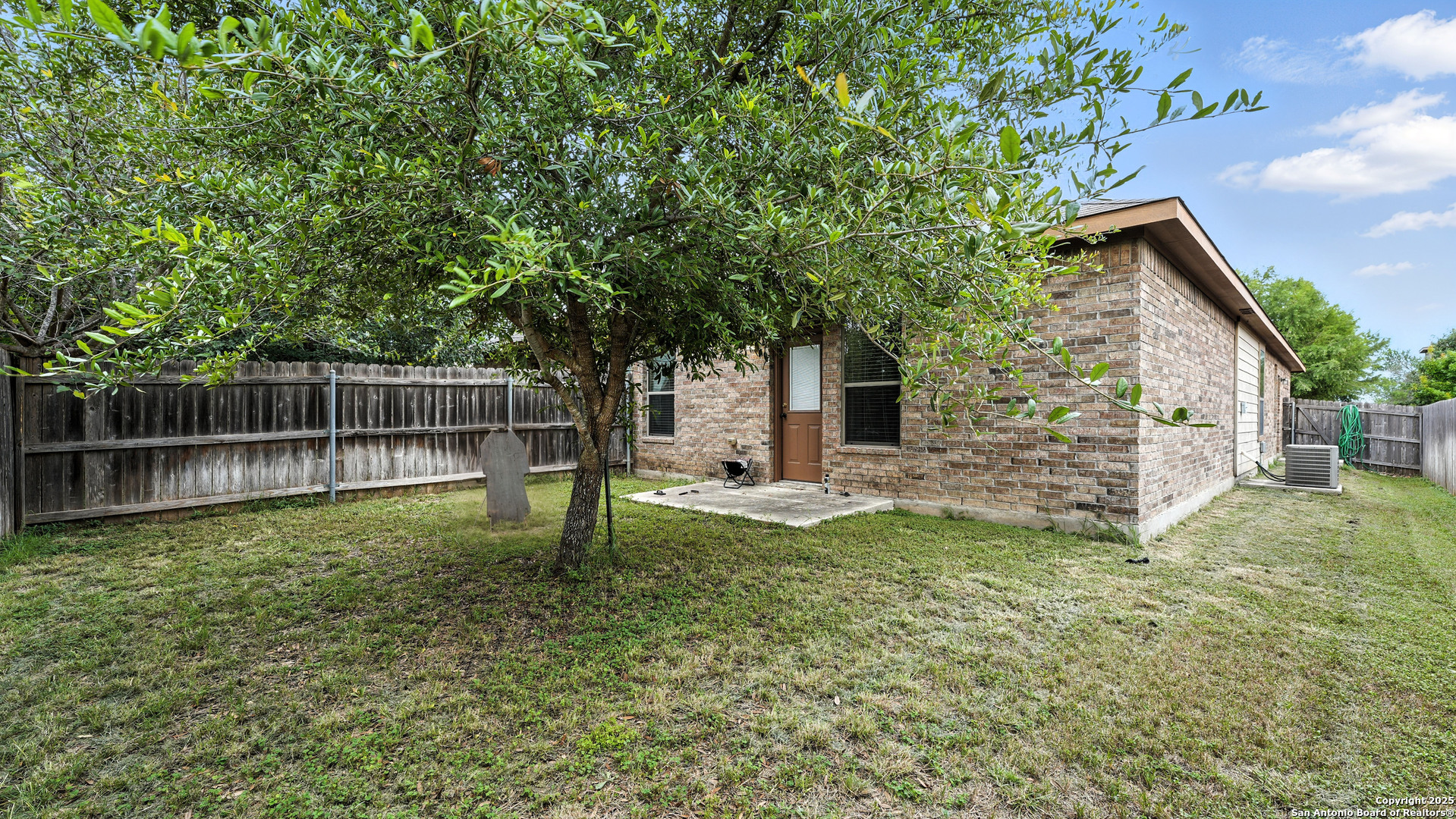 557 Creekside New Braunfels TX 78130