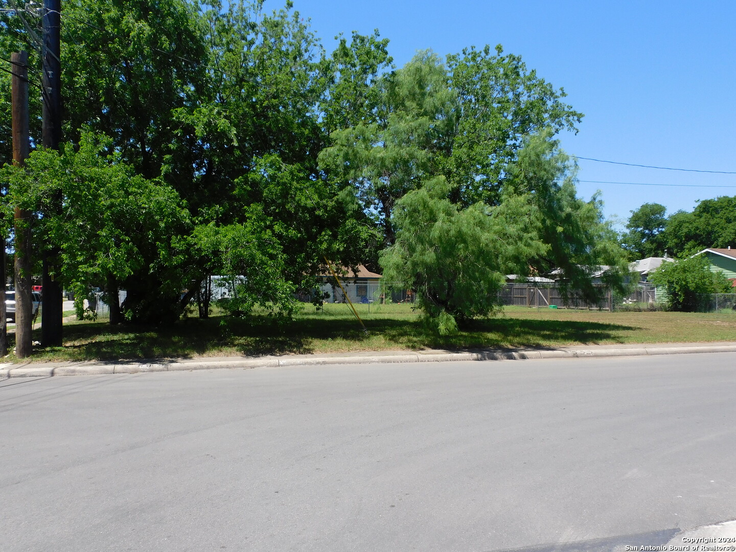 3827 Bay San Antonio TX 78237