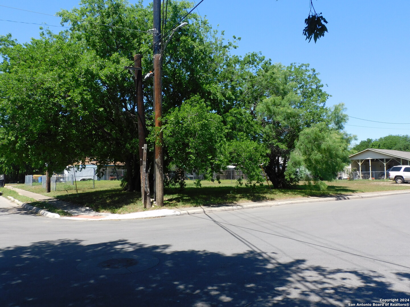 3827 Bay San Antonio TX 78237