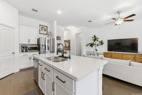 117 Dovetail Street Boerne TX 78006