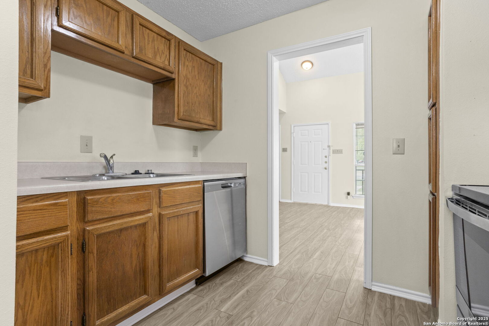 9006 Roquefort San Antonio TX 78250