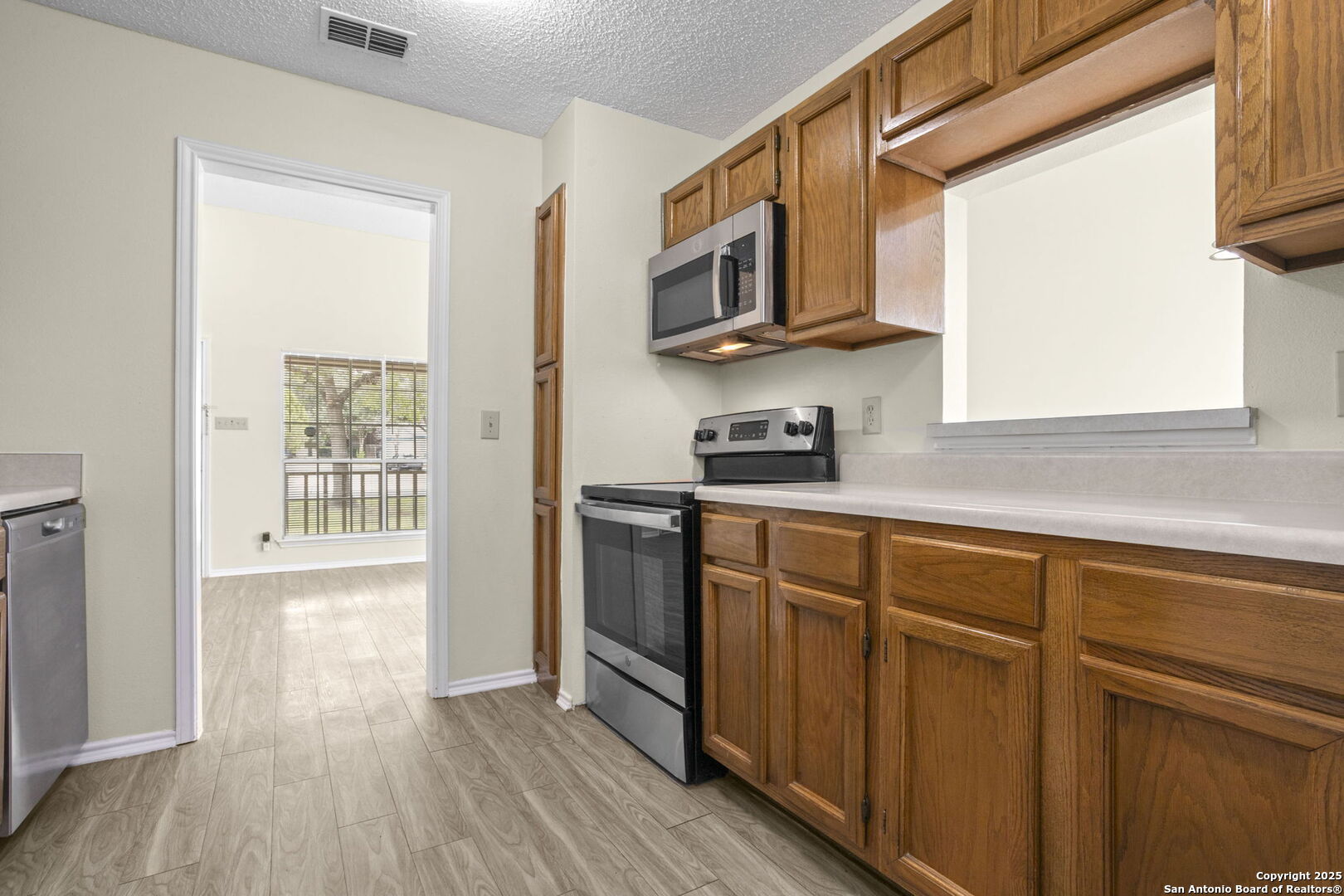9006 Roquefort San Antonio TX 78250