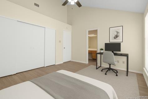 9006 Roquefort San Antonio TX 78250