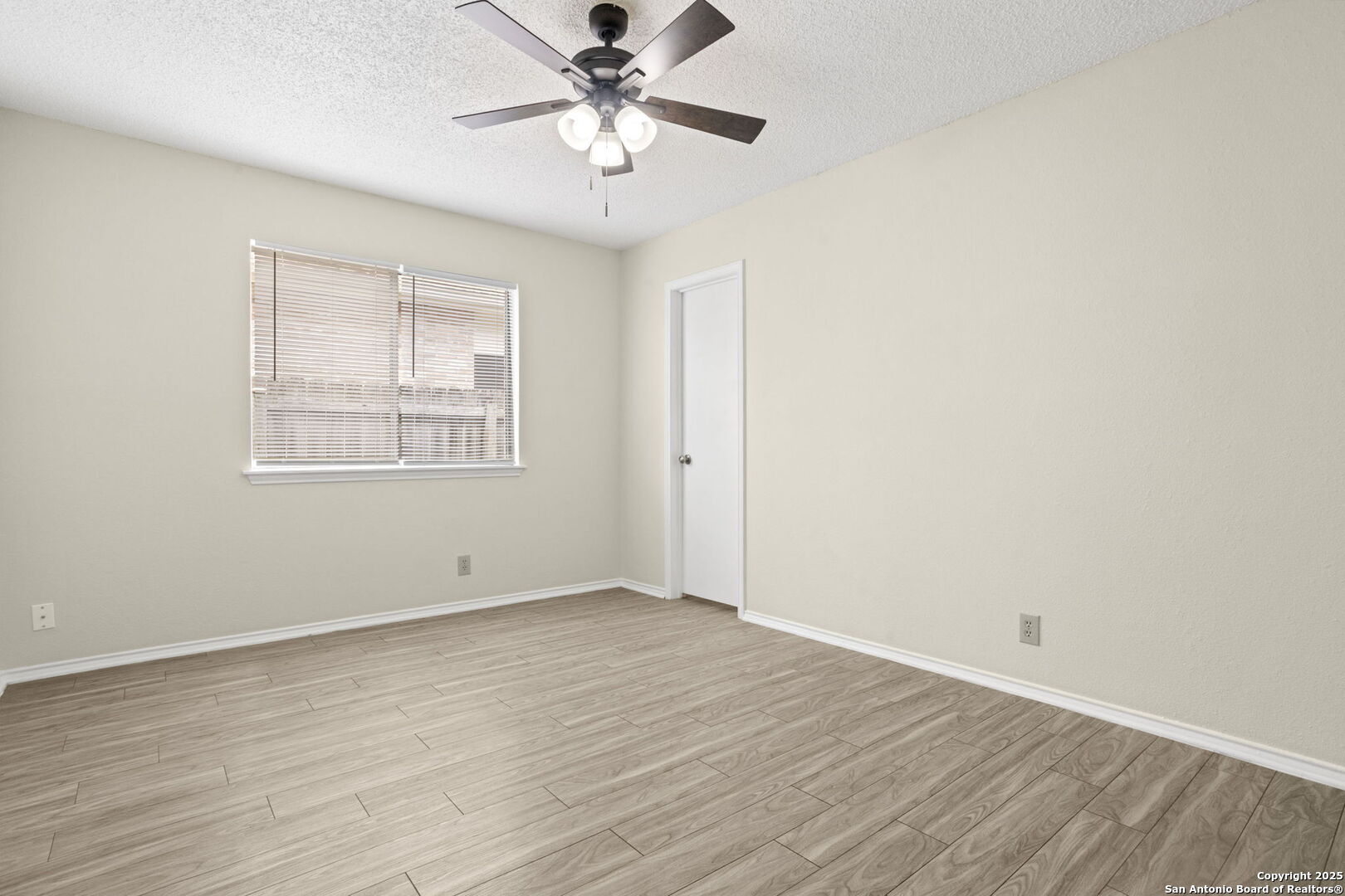 9006 Roquefort San Antonio TX 78250