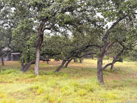 1220 Lakeside Drive Canyon Lake TX 78133