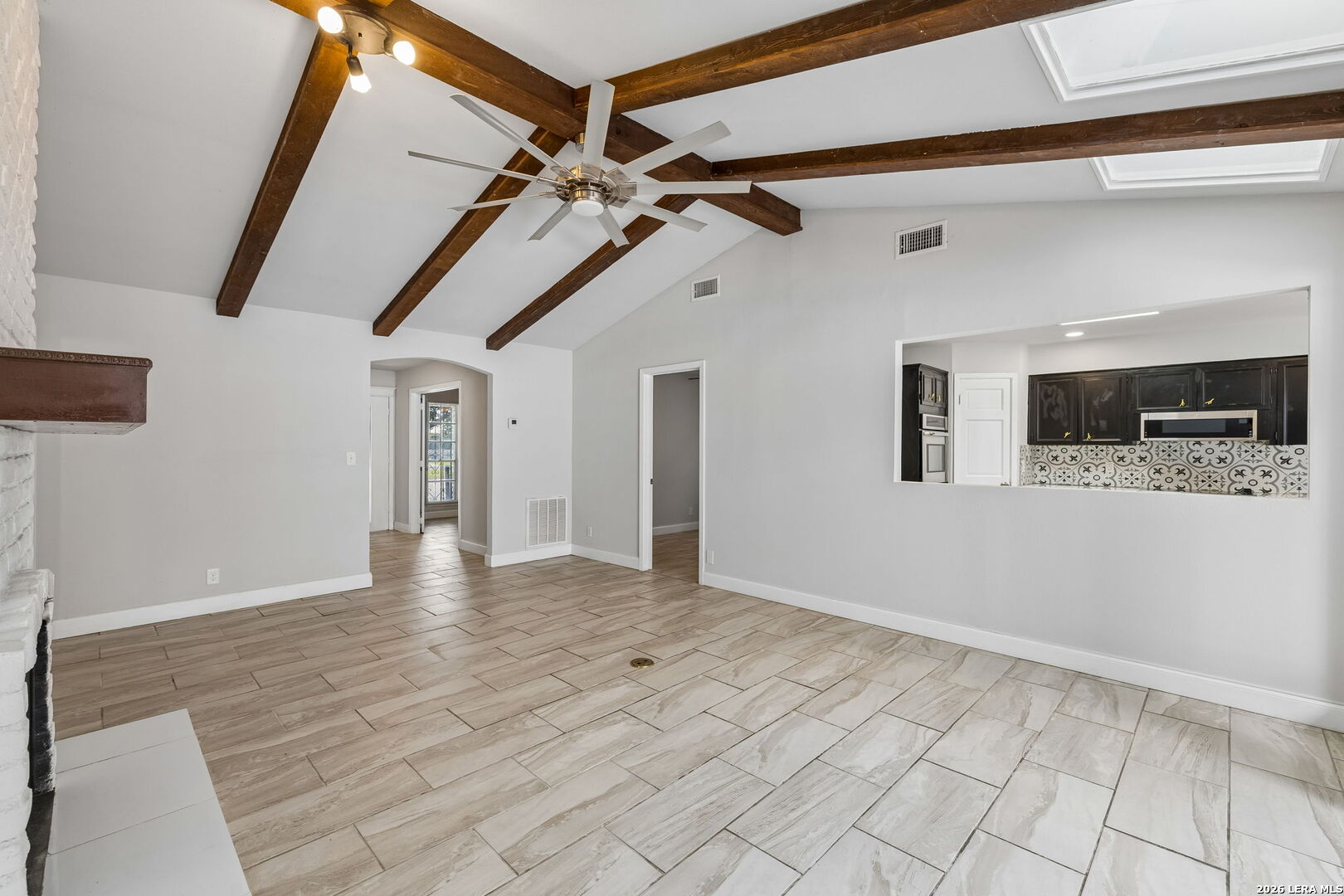 8333 Windway Windcrest TX 78239