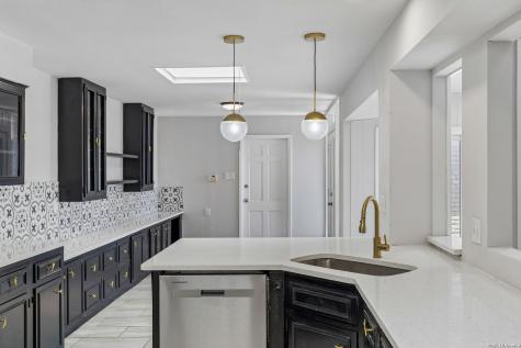 8333 Windway Windcrest TX 78239