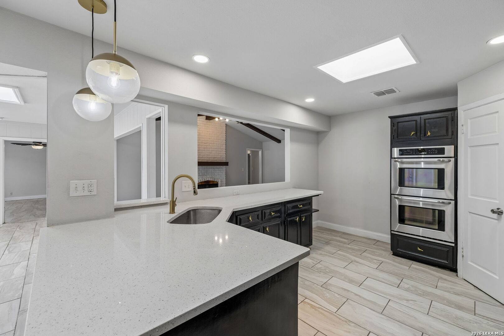 8333 Windway Windcrest TX 78239