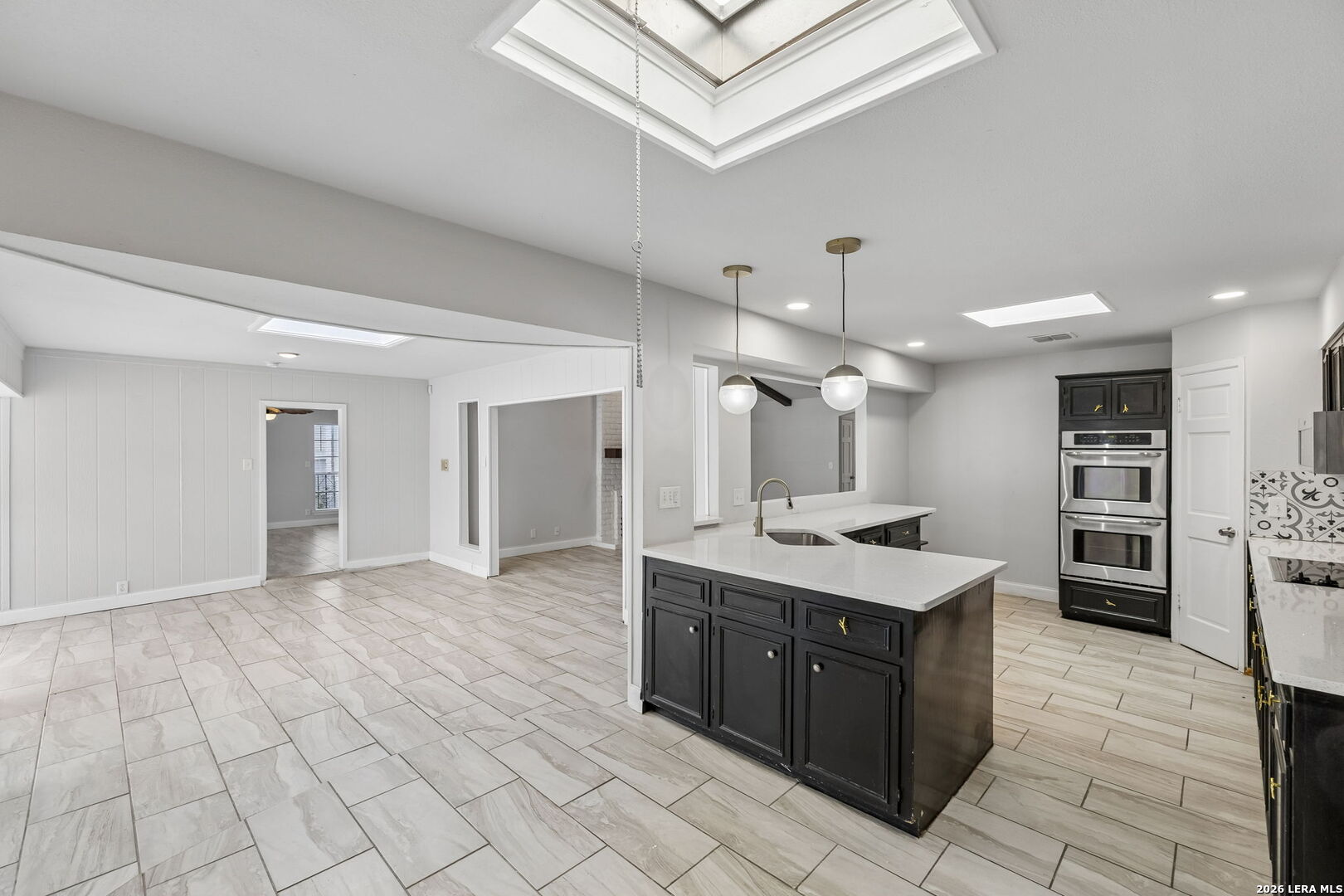 8333 Windway Windcrest TX 78239