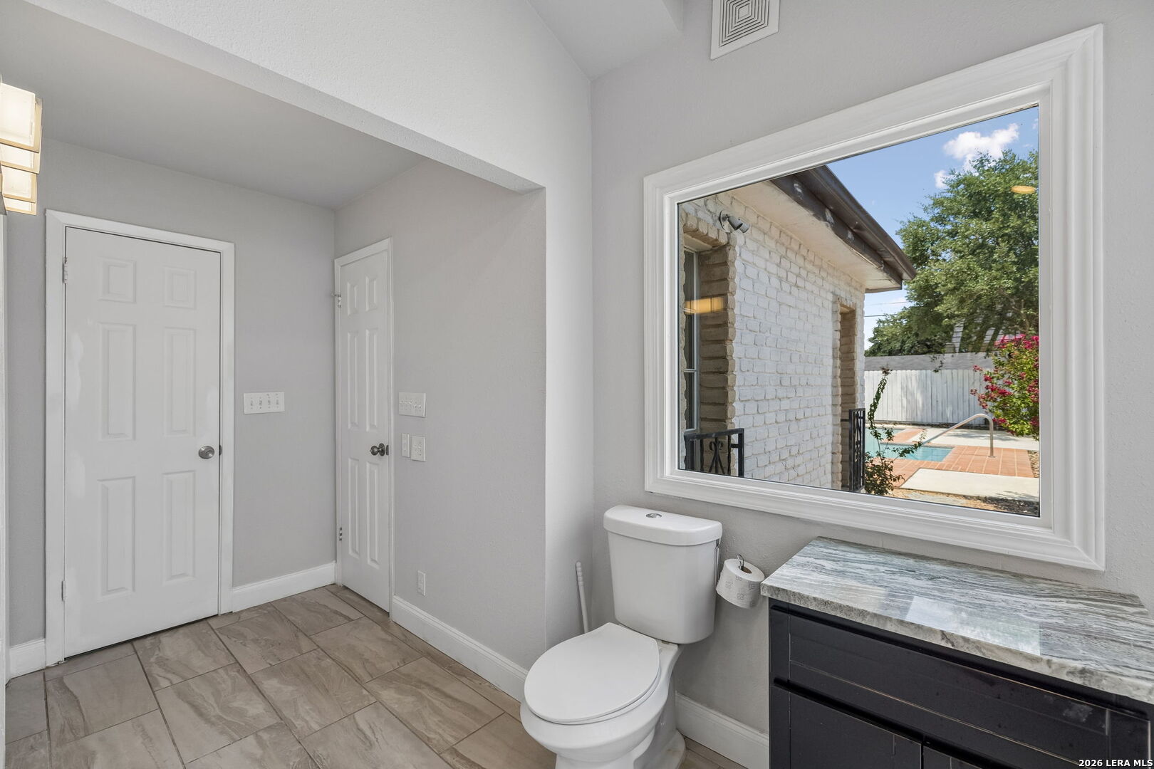 8333 Windway Windcrest TX 78239