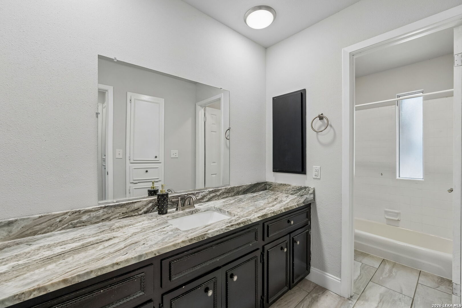 8333 Windway Windcrest TX 78239