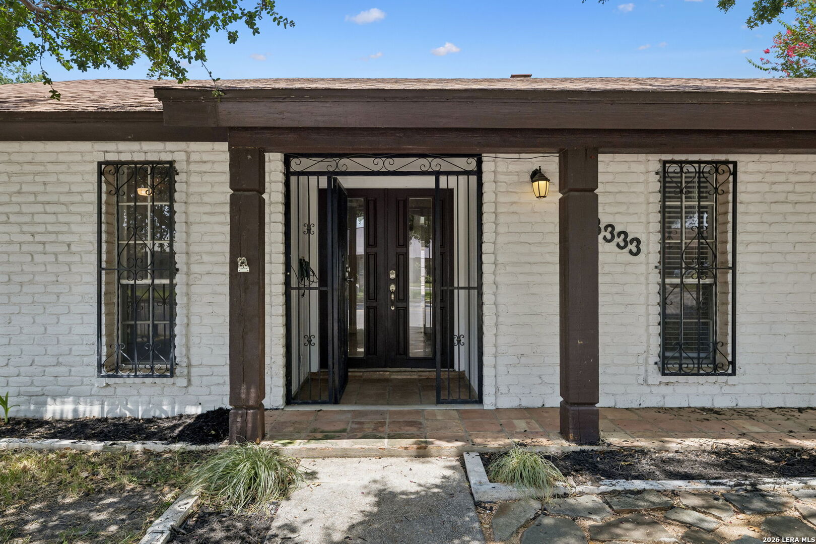 8333 Windway Windcrest TX 78239