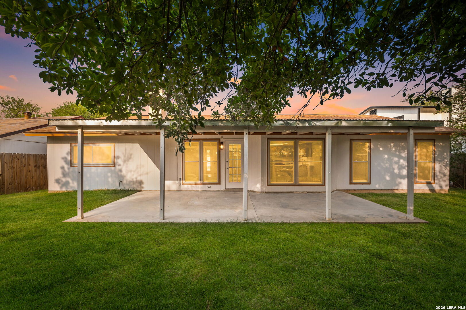 8234 Meadow Sun Street San Antonio TX 78251