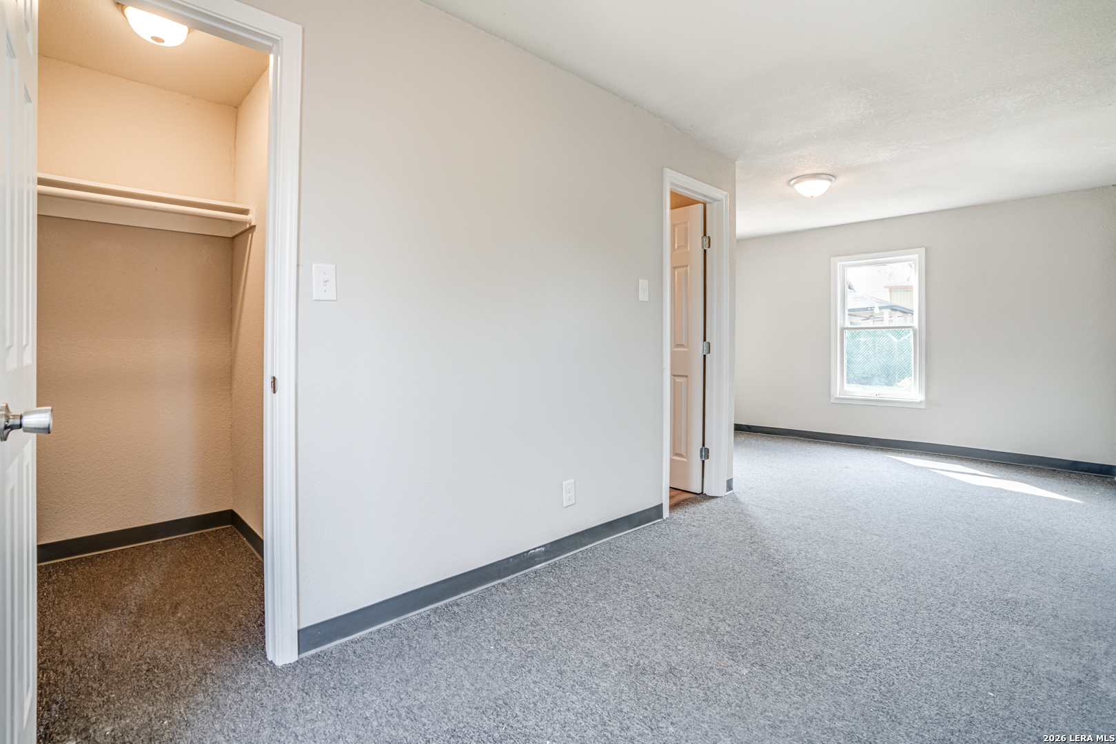 2411 W Huisache Avenue San Antonio TX 78228