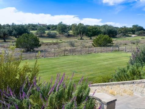 47 Muirfield Boerne TX 78006
