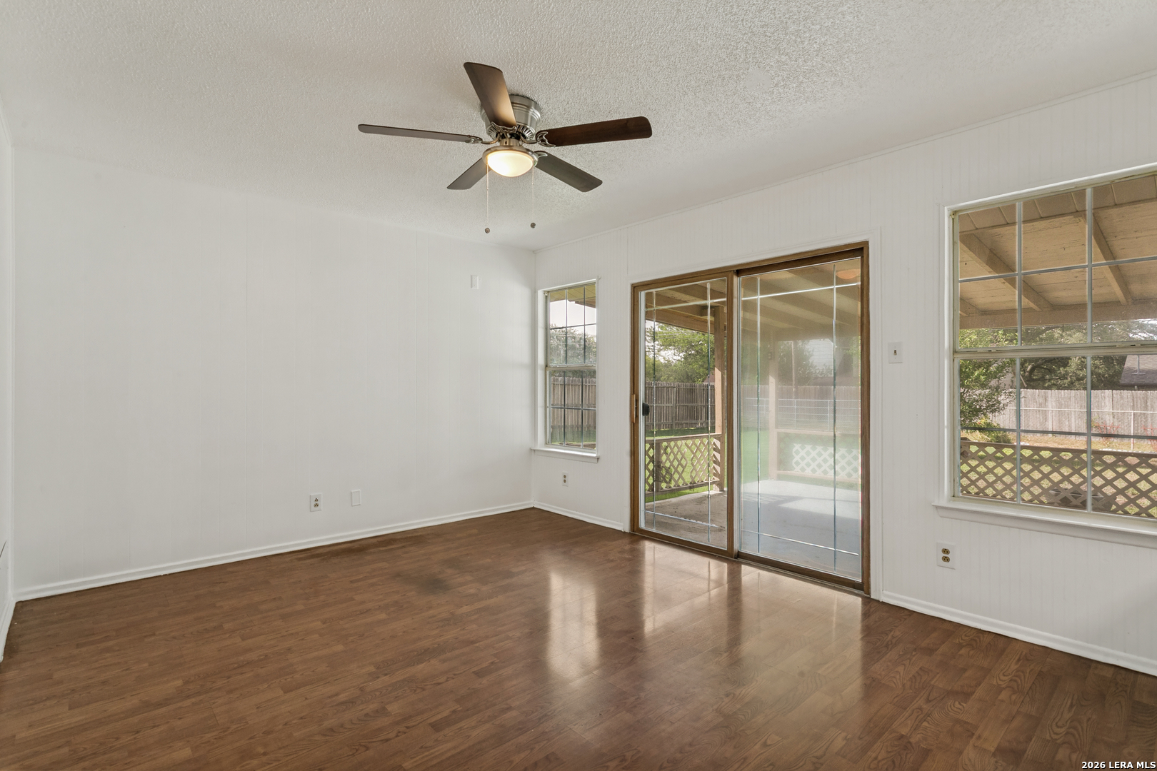 207 Balboa Drive Universal City TX 78148