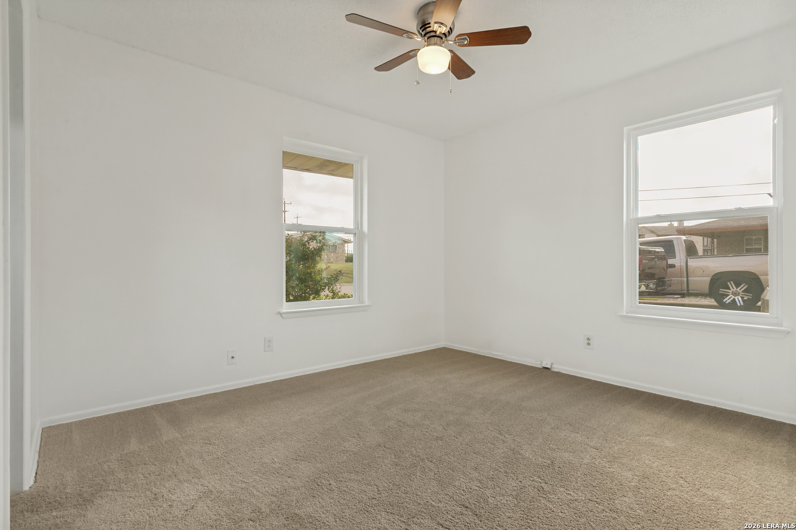 207 Balboa Drive Universal City TX 78148