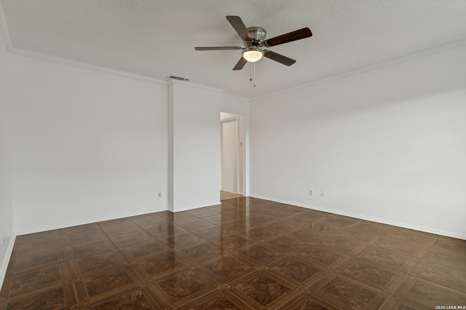 207 Balboa Drive Universal City TX 78148