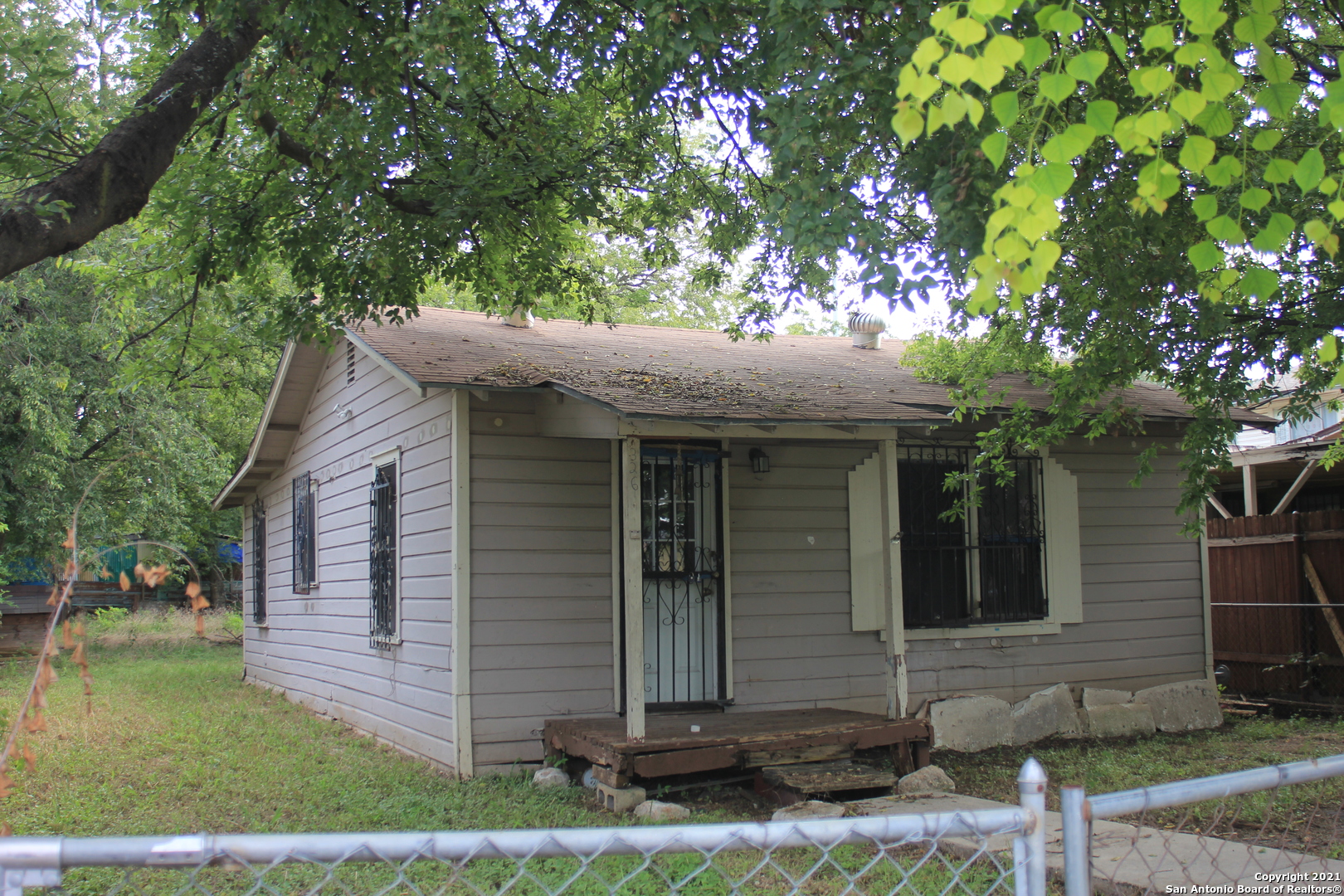 326 Sylvia Avenue San Antonio TX 78237