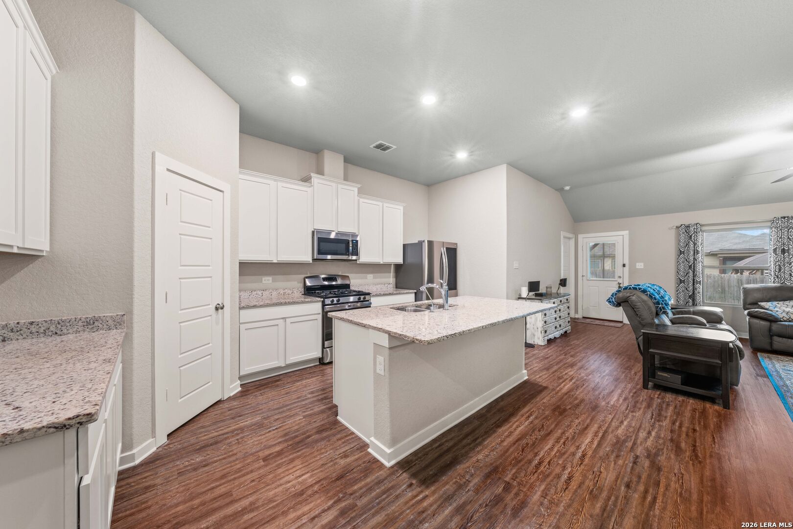 10702 Francisco Way Converse TX 78109