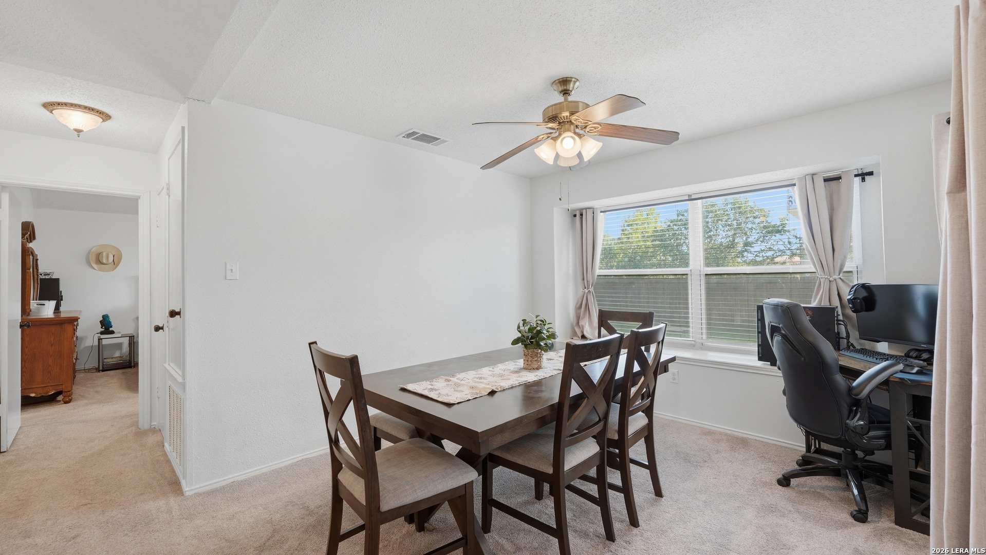 1044 Dimrock Schertz TX 78154