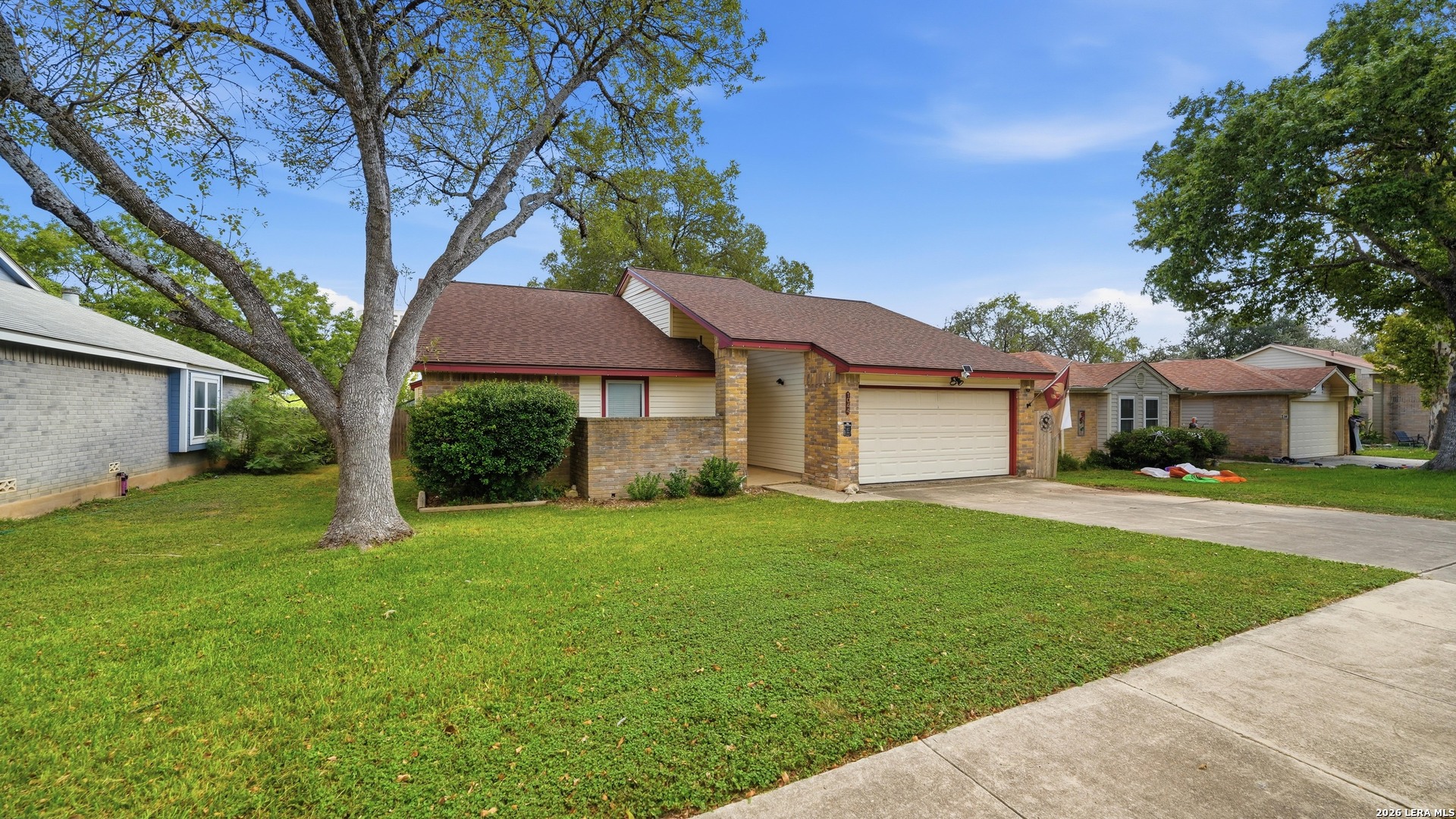 1044 Dimrock Schertz TX 78154