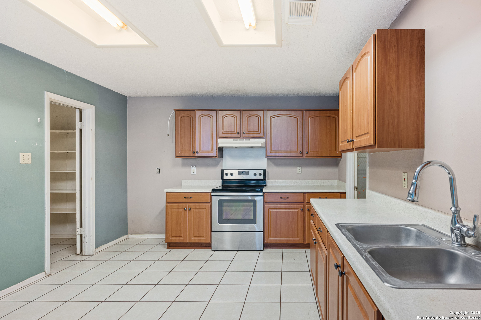 4230 Sunrise Cove San Antonio TX 78244