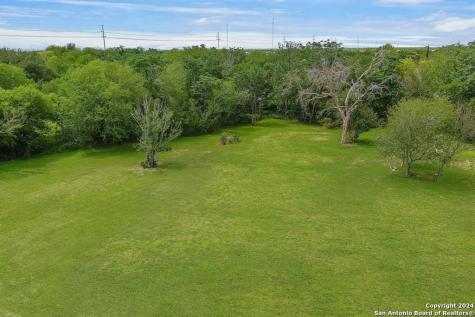 2218 Terrell Avenue Jourdanton TX 78026