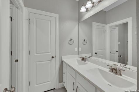 1404 Pioneer New Braunfels TX 78132
