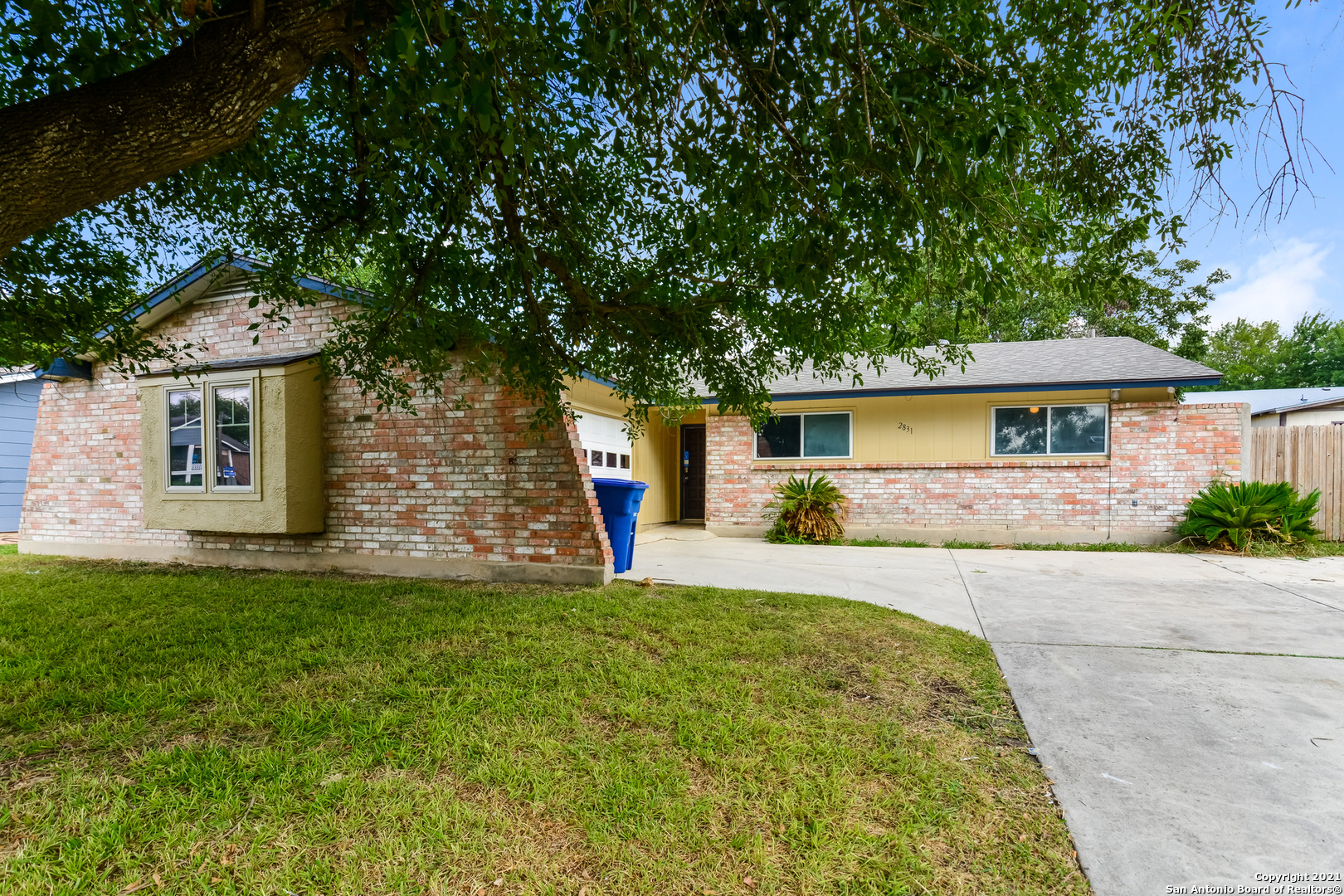 2831 Hiawatha San Antonio TX 78210