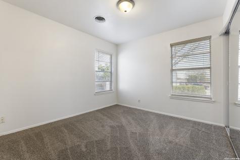 619 Northtrail San Antonio TX 78216